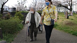 ⑦屋外歩行訓練 13:30